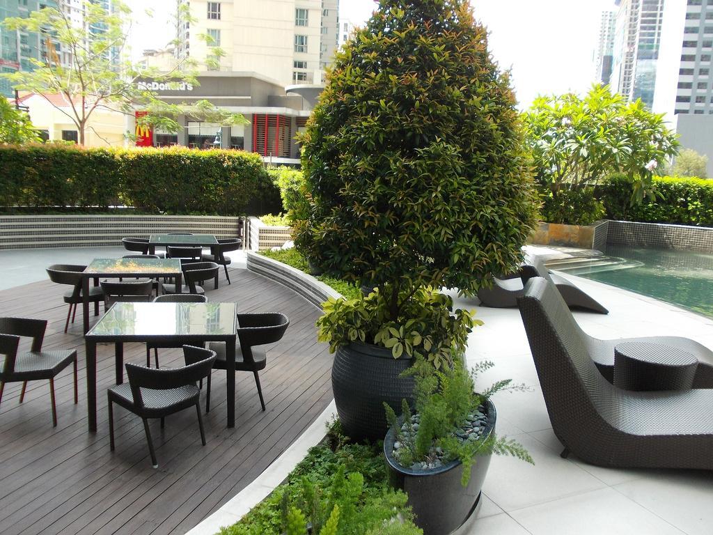 Avant Serviced Suites - Personal Concierge Manila Eksteriør bilde